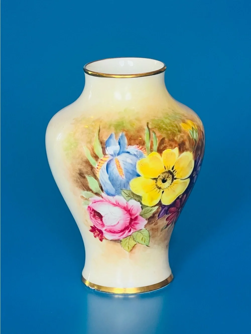 Royal Worcester Vase Hand Painted Artist Signed
